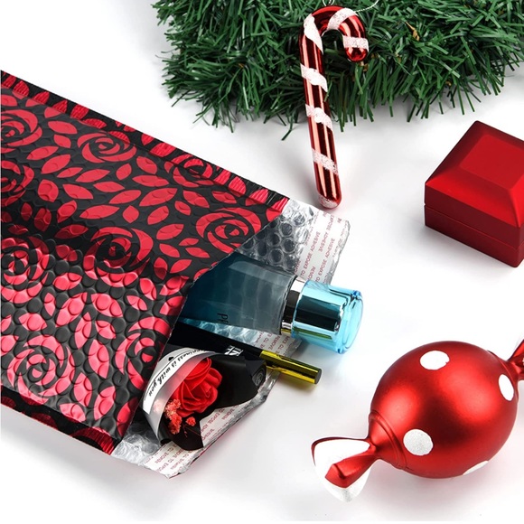 8 Count 7X10 Rose Bubble Mailers, Shipping Supplies, PRICE IS FIRM - Picture 3 of 7